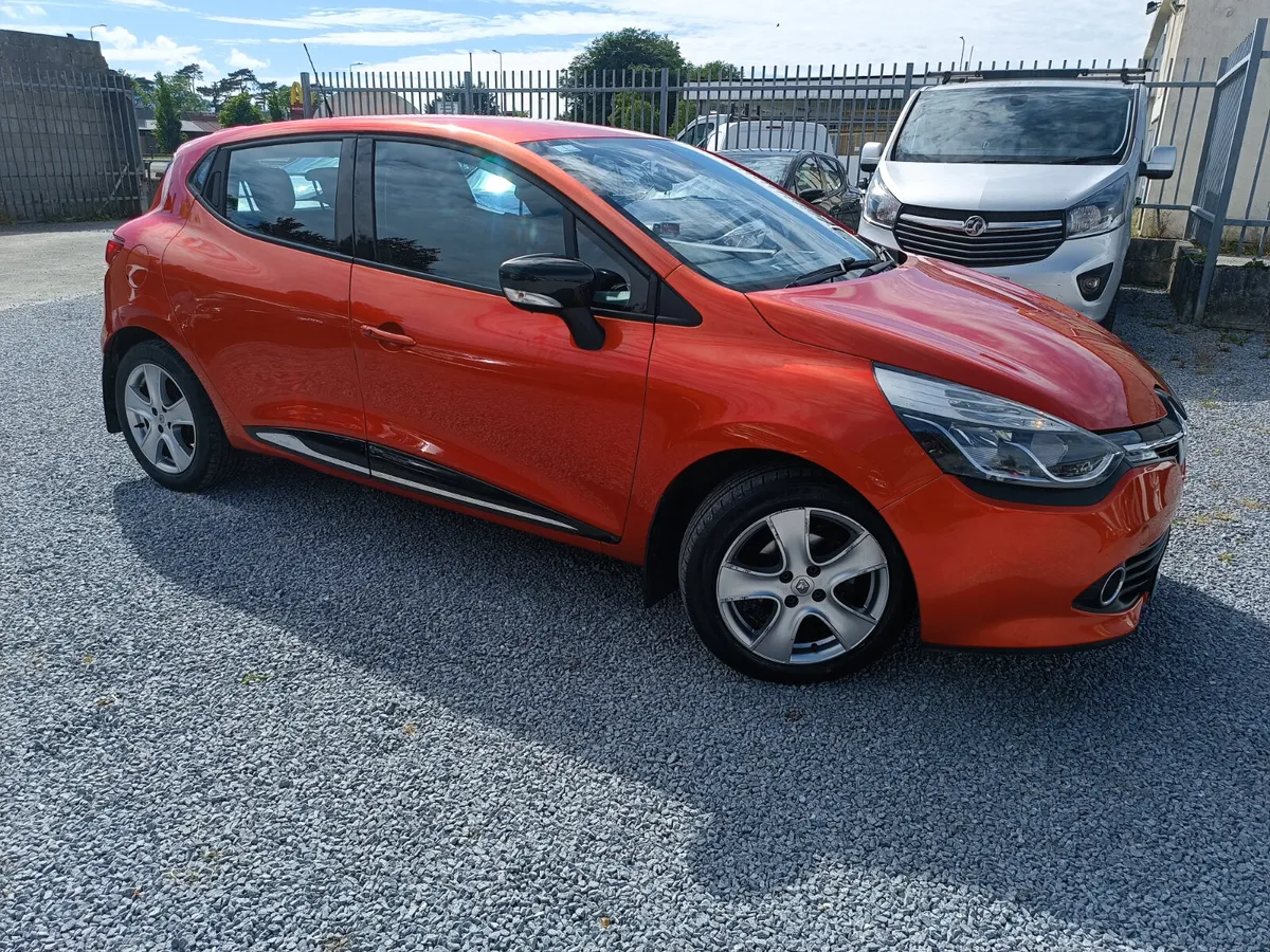 2016 Renault Clio 1.2 dynamique nav - Image 2