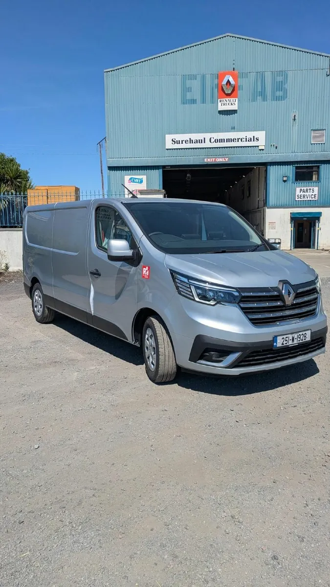 Renault Trafic 2025 - Image 2