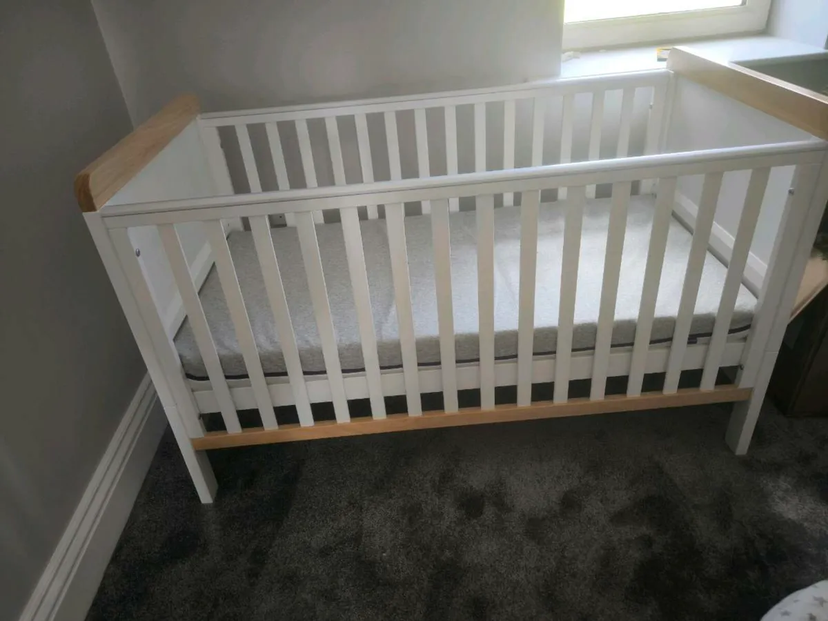 Babylo cot - Image 1