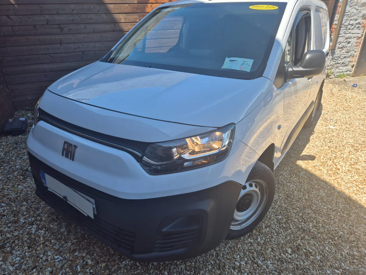 Fiat Doblo 2023 - Image 3