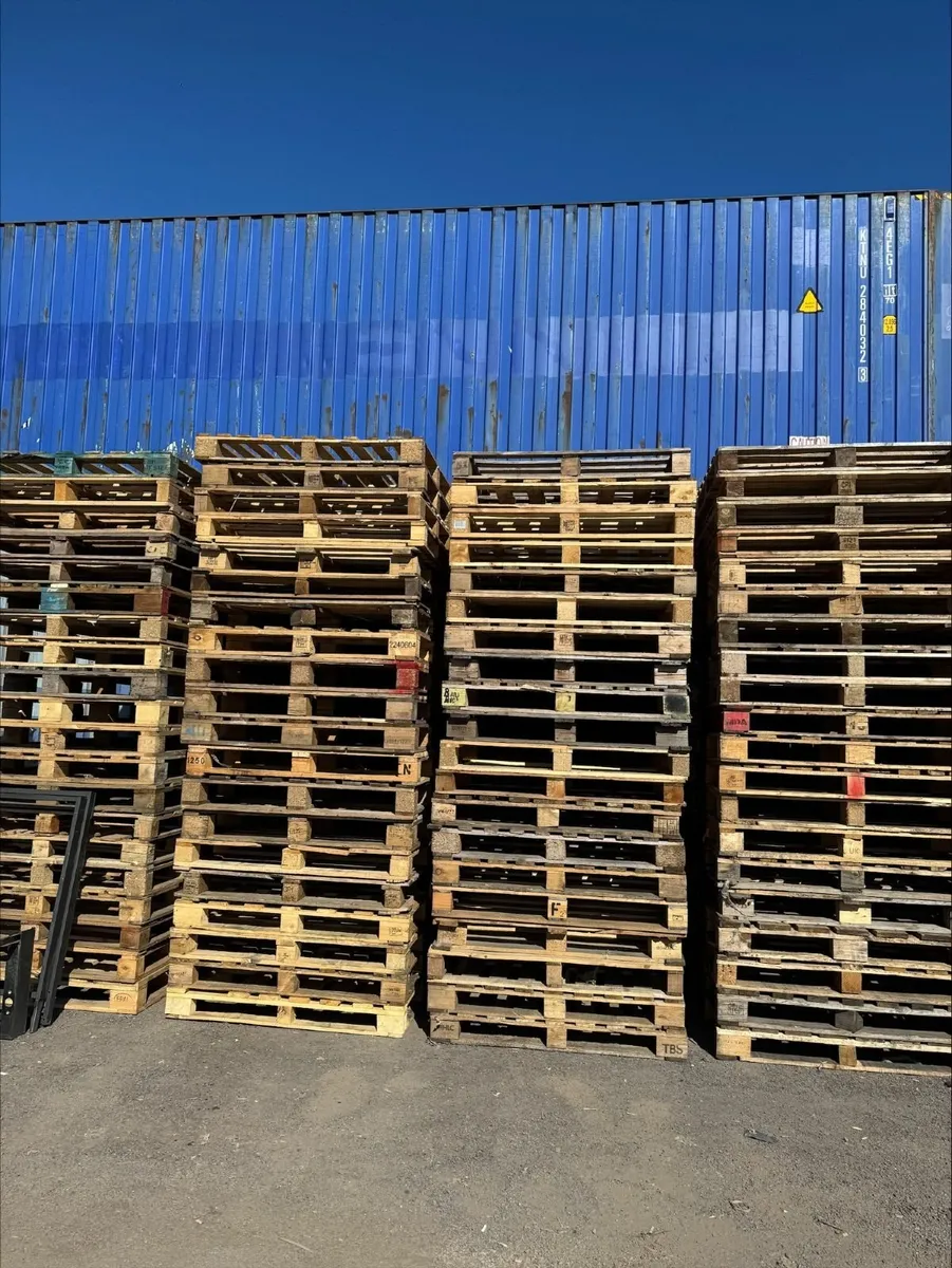 Pallets For Sale in Dundalk €2 - Image 1