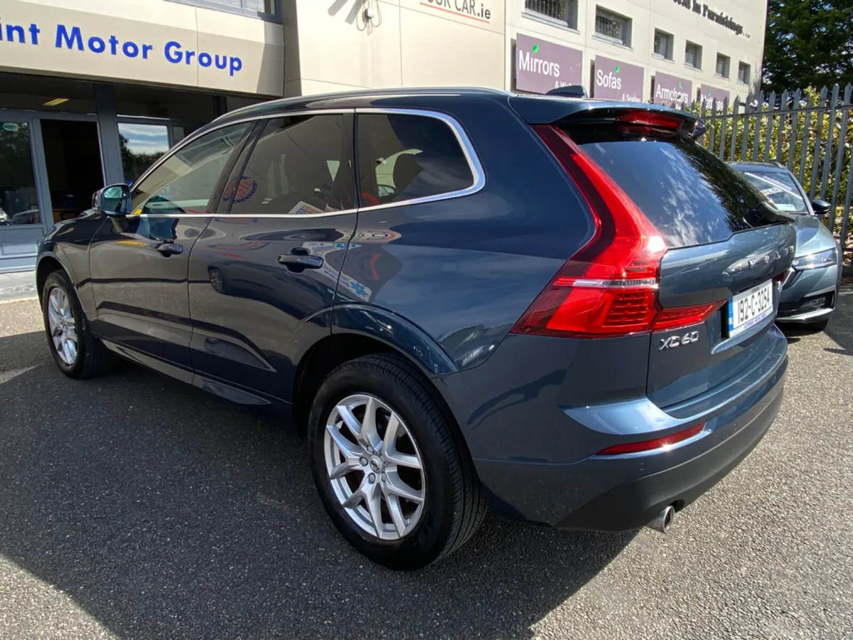 2.0  D4 MOMENTUM (190BHP) AUTO - SAVE 2000eur - Image 2