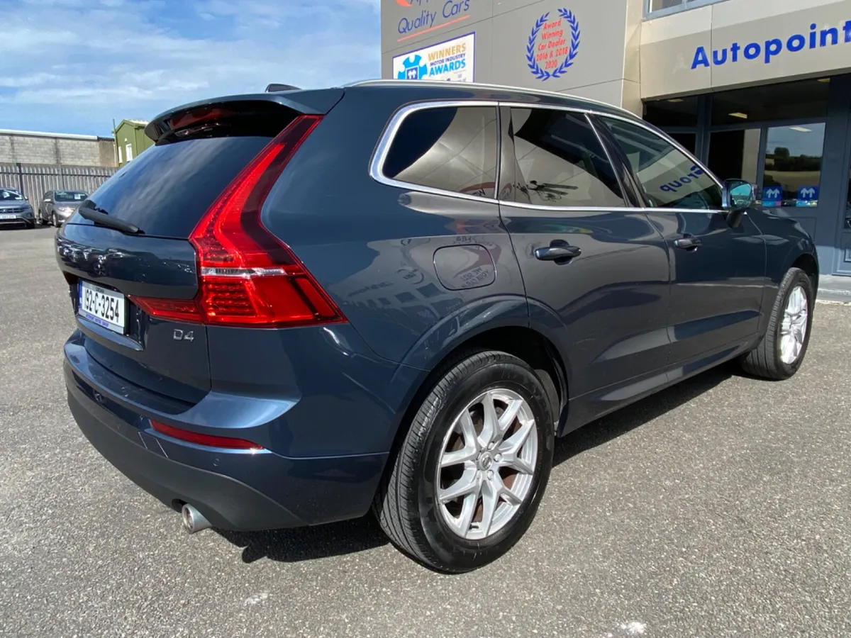 2.0  D4 MOMENTUM (190BHP) AUTO - SAVE 2000eur - Image 3