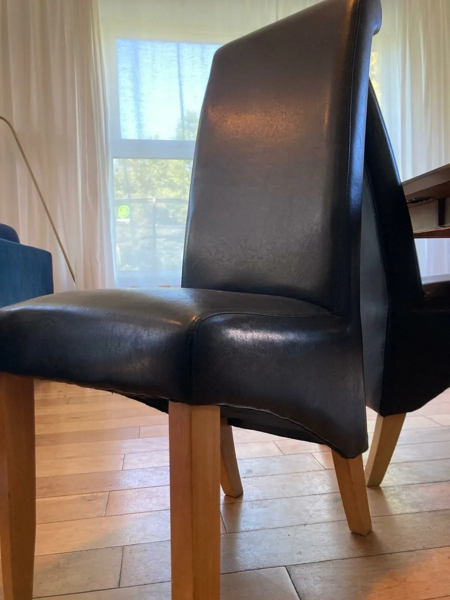 4 leather dining chairs - Image 3