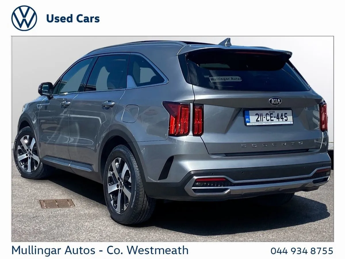 Kia Sorento 2.2 K4 4X2 Diesel 7 Seats - Image 3