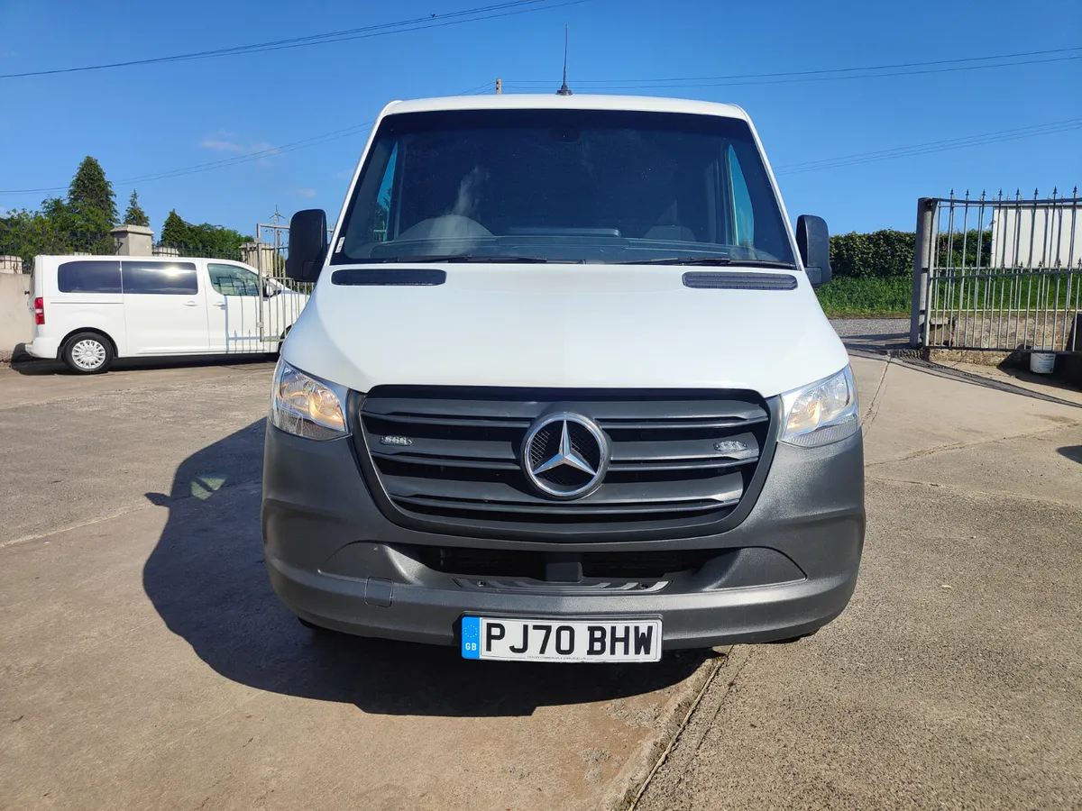 VERY RARE 2020 MERC SPRINTER 315 CDI L1H1 RWD - Image 2