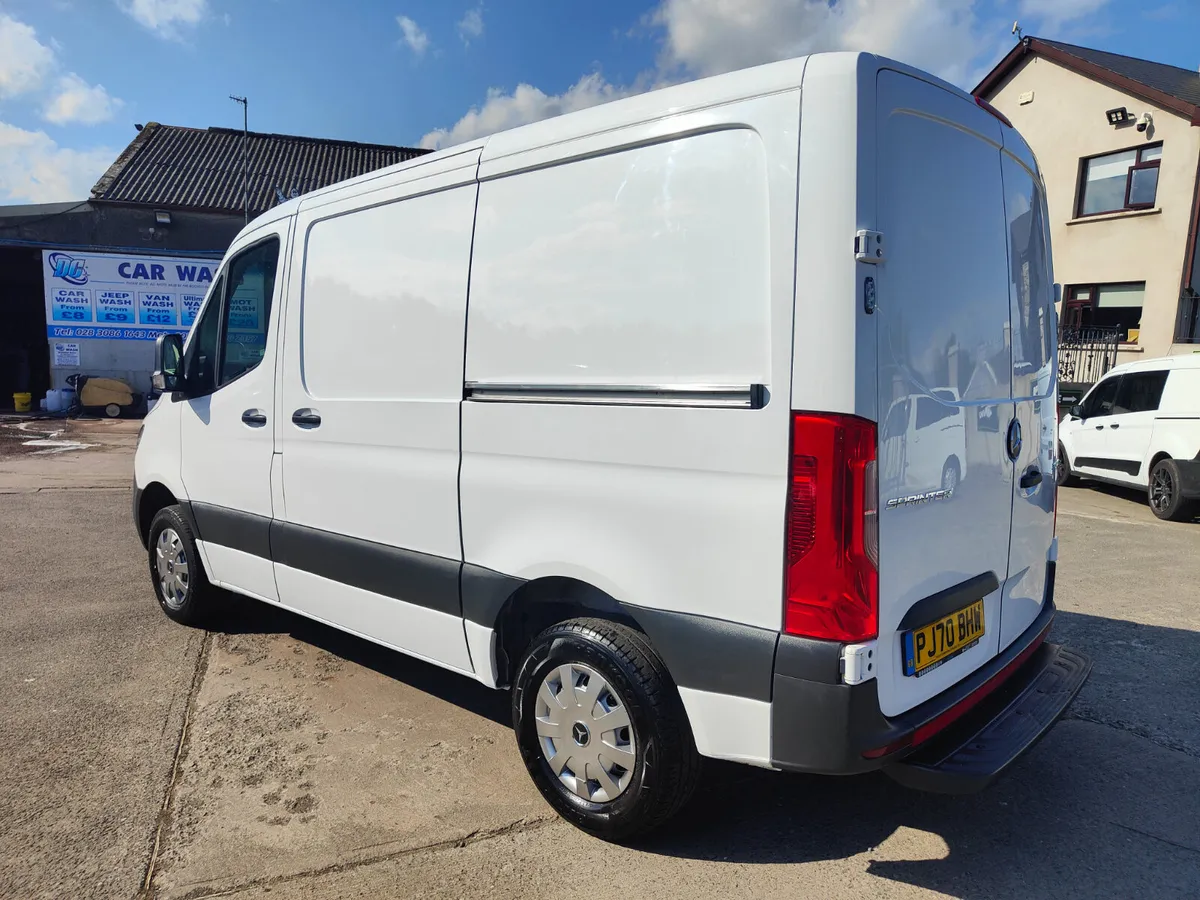 VERY RARE 2020 MERC SPRINTER 315 CDI L1H1 RWD - Image 4