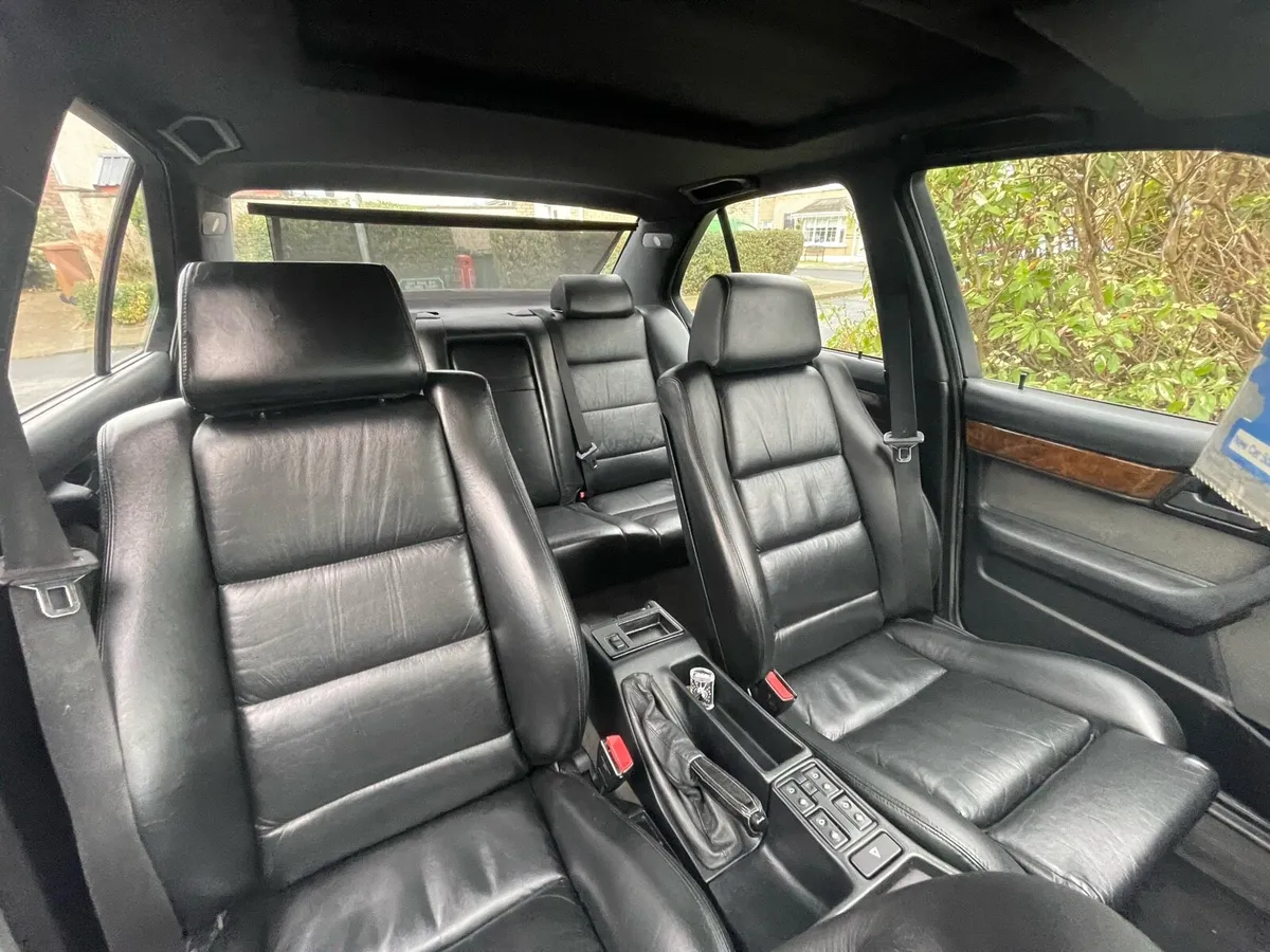 Bmw e34 seats - Image 1