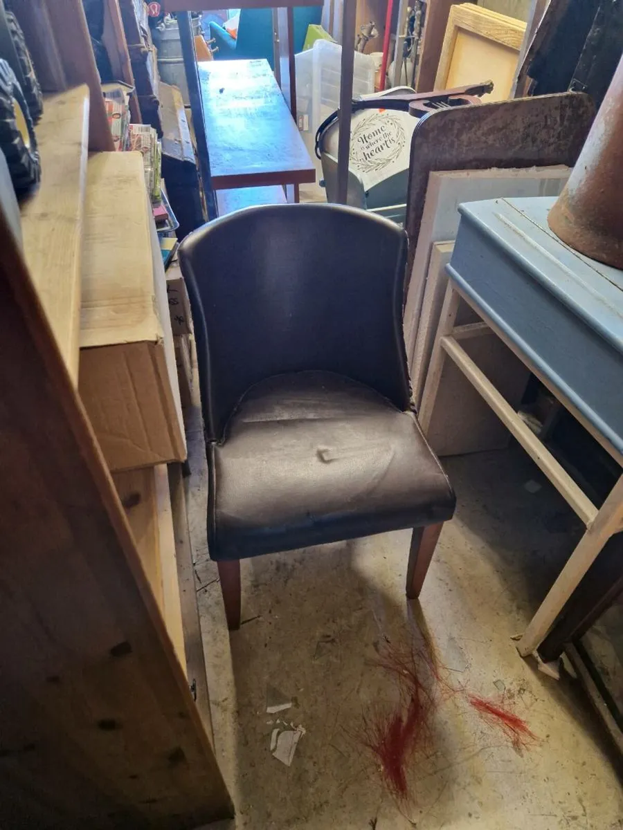 Pub Tub Chair - Image 1