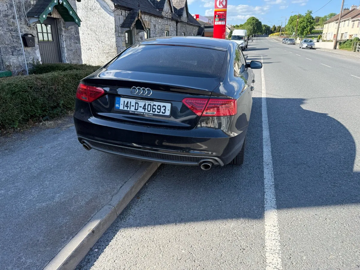 Audi a5 3.0 diesel s line black edition read ad - Image 4