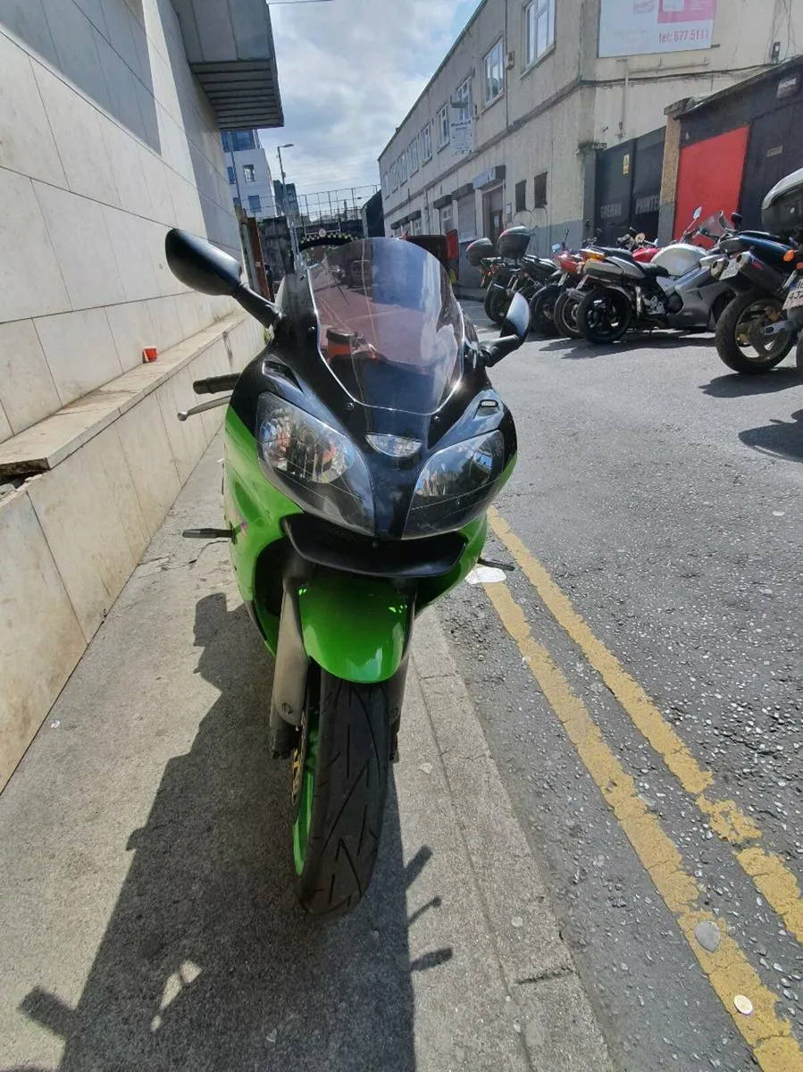 Kawasaki ZX6R   *Free Nationwide Delivery* - Image 2