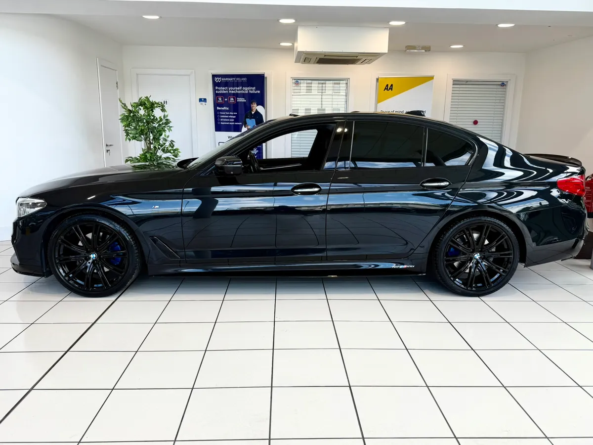 2018 BMW 523d G30 MSPORT SUNROOF/LEATHER/360 CAM - Image 4
