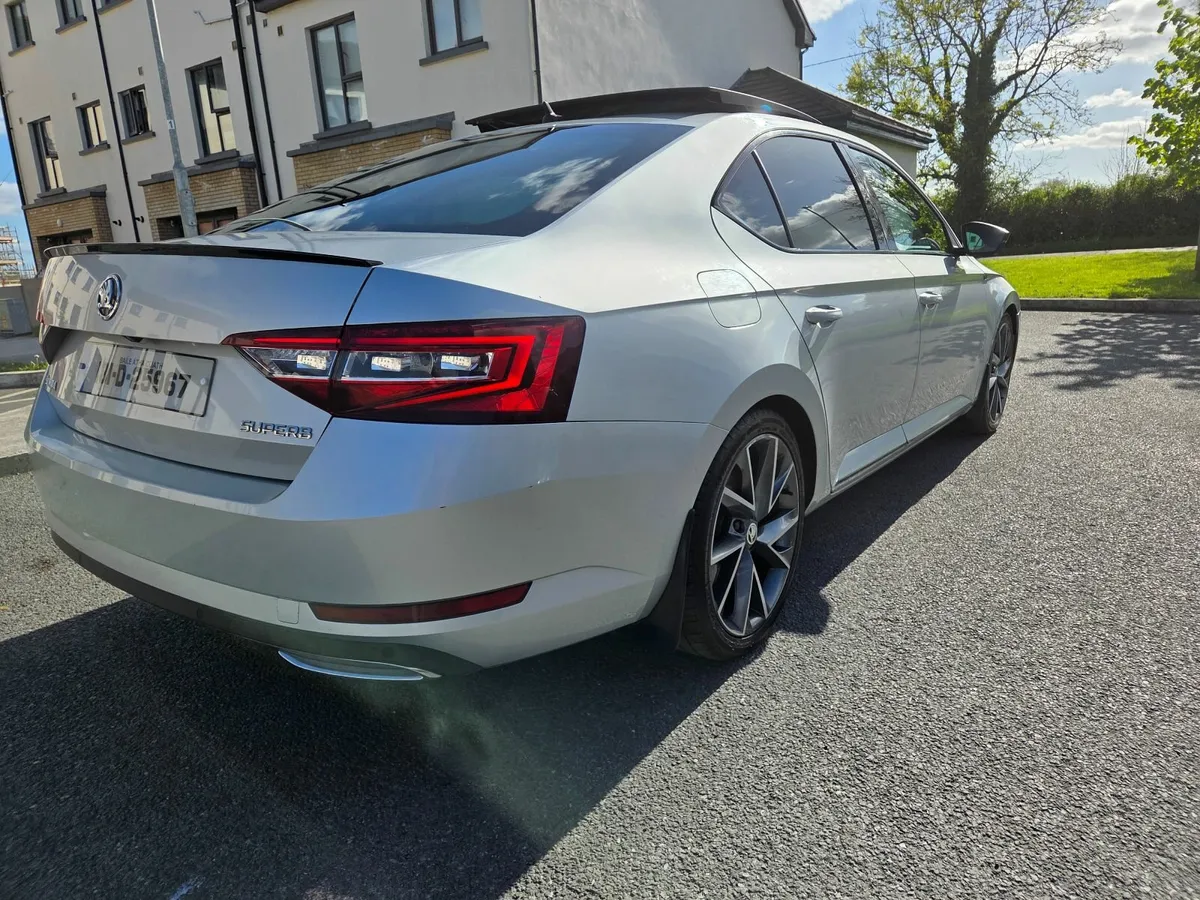 2018 SKODA SUPERB SPORTLINE - Image 2