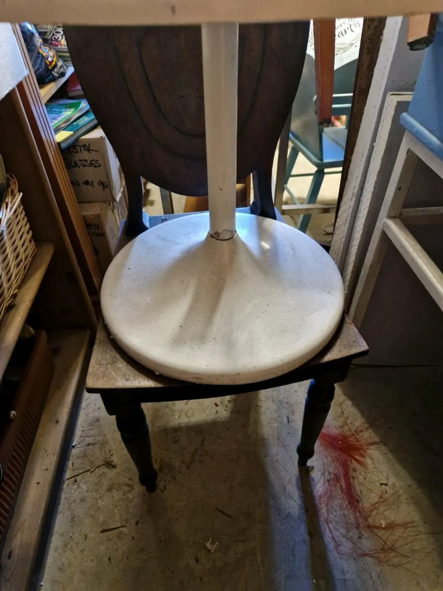 Vintage Retro Swivel Chair - Image 3