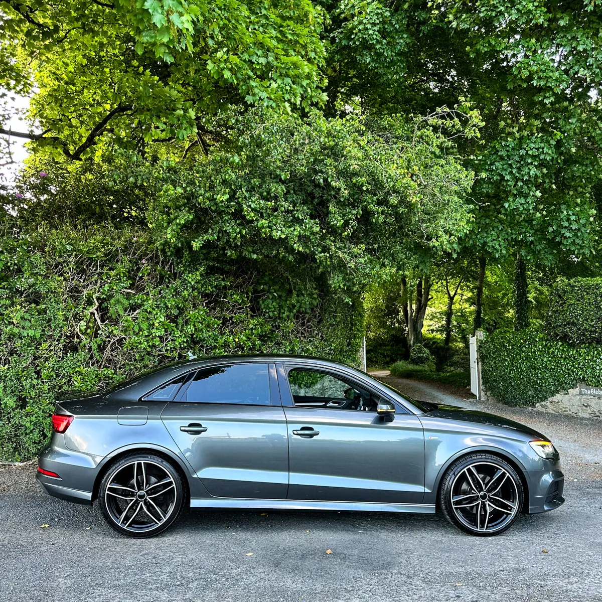2017 (171)  Audi A3 S-Line 2.0l 150BHP Saloon - Image 2