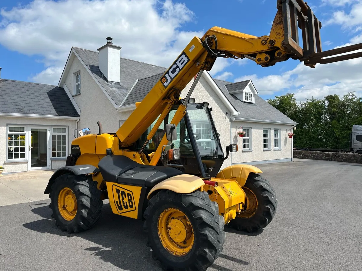 JCB 526 telehandler - Image 1