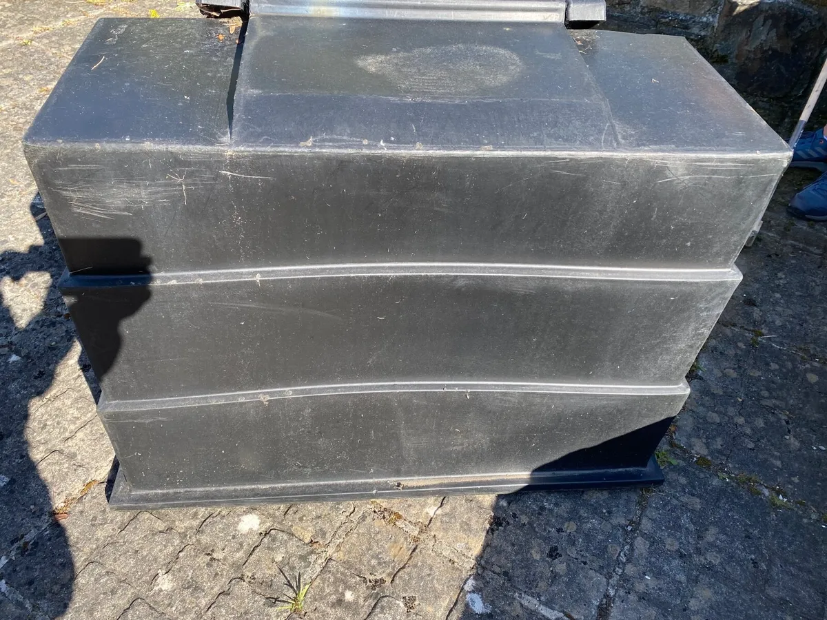 Free Coal bunker, collect from Baltimore - Image 2