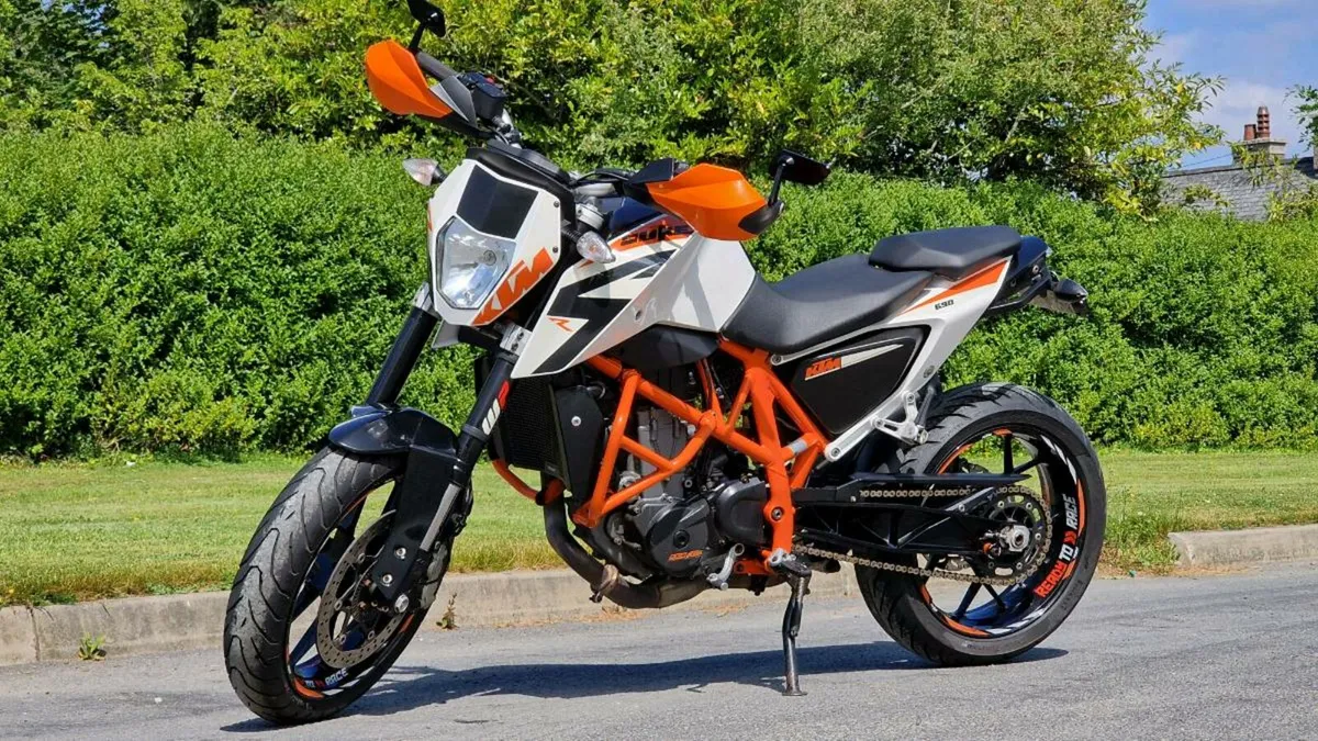 KTM Duke 690 - Image 1
