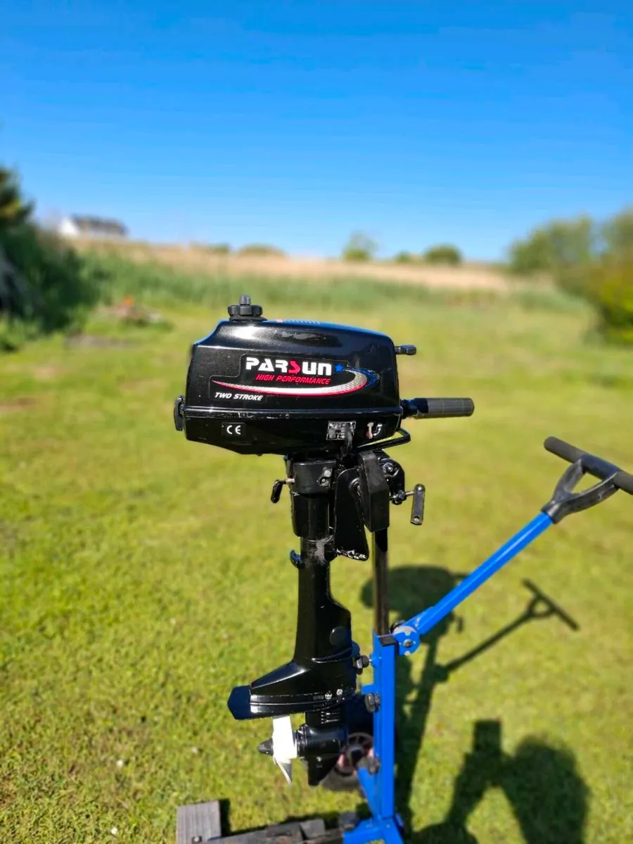 OUTBOARD - Image 1