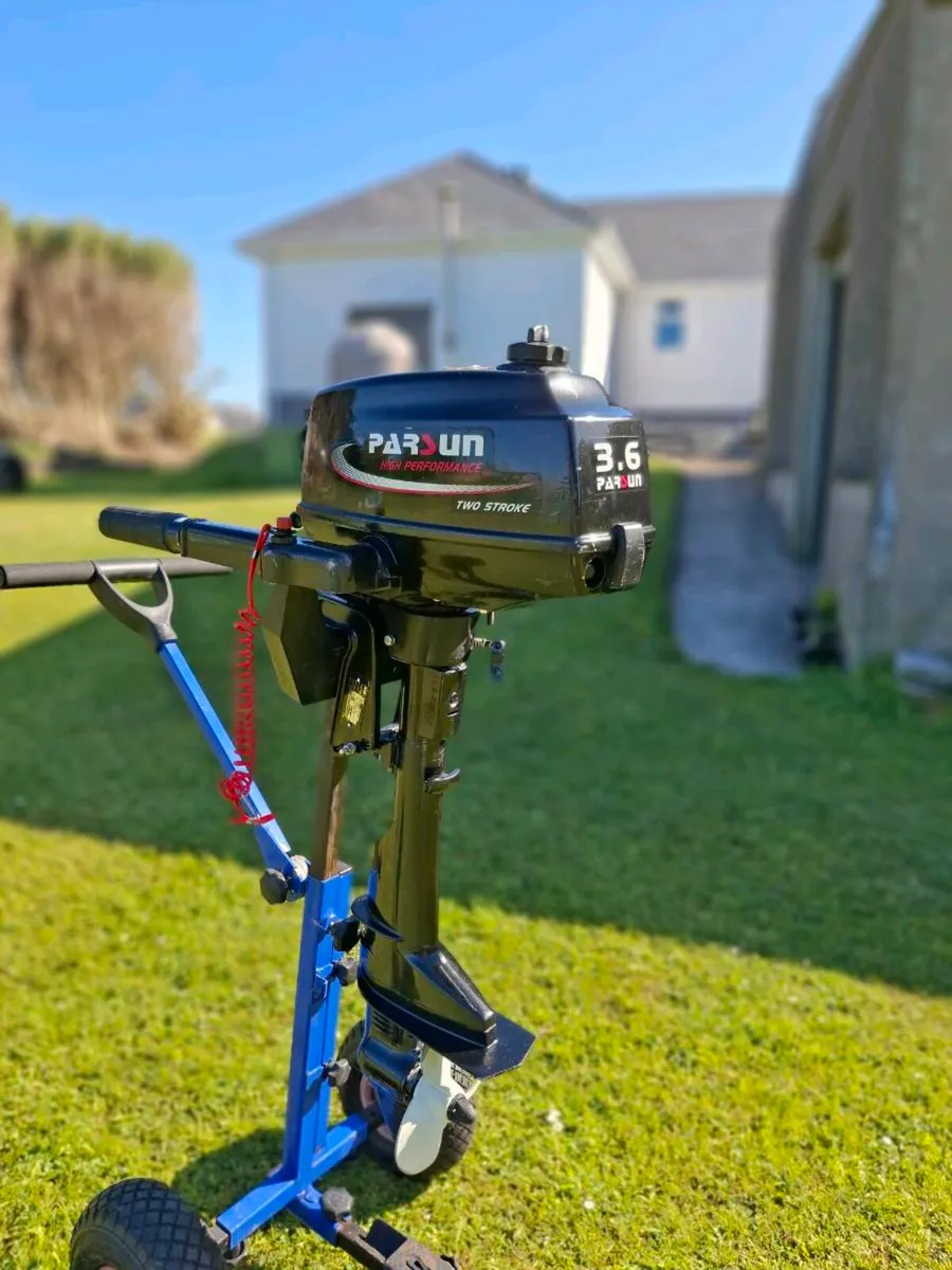 OUTBOARD - Image 2