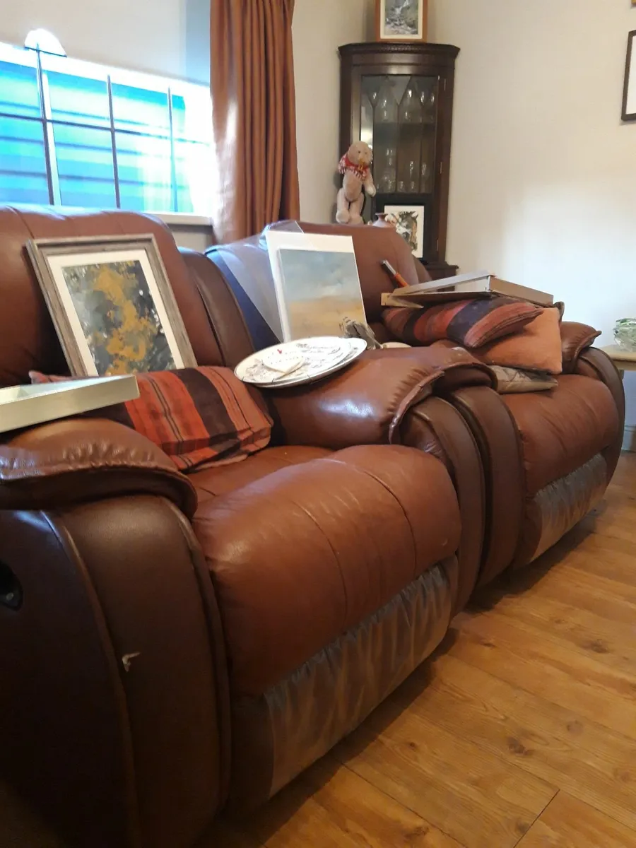 2   leather  lazy  boy  style  armchairs
