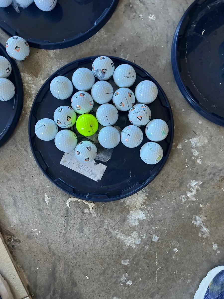 19 Tp5 Tp5X mix  Golf Balls