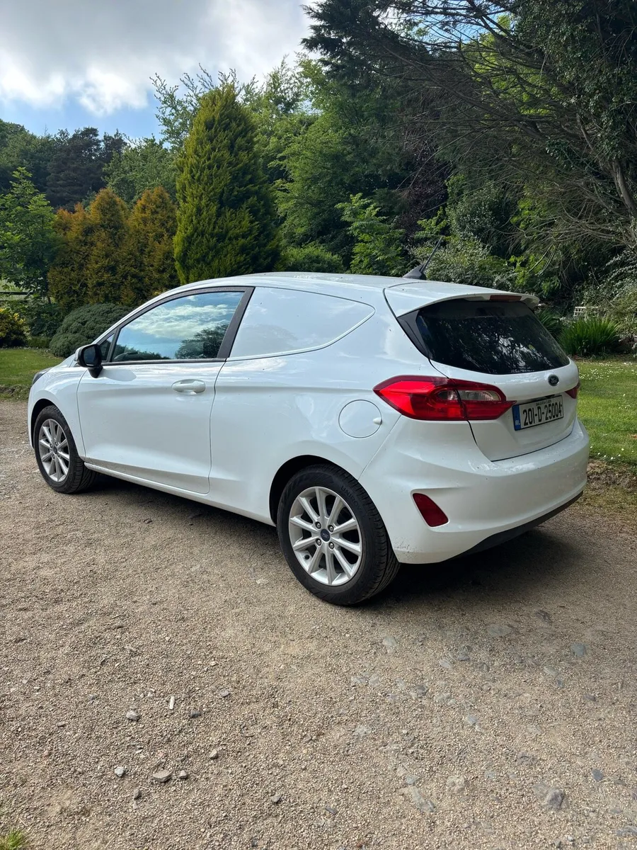 Ford Fiesta 201 Van - Image 3