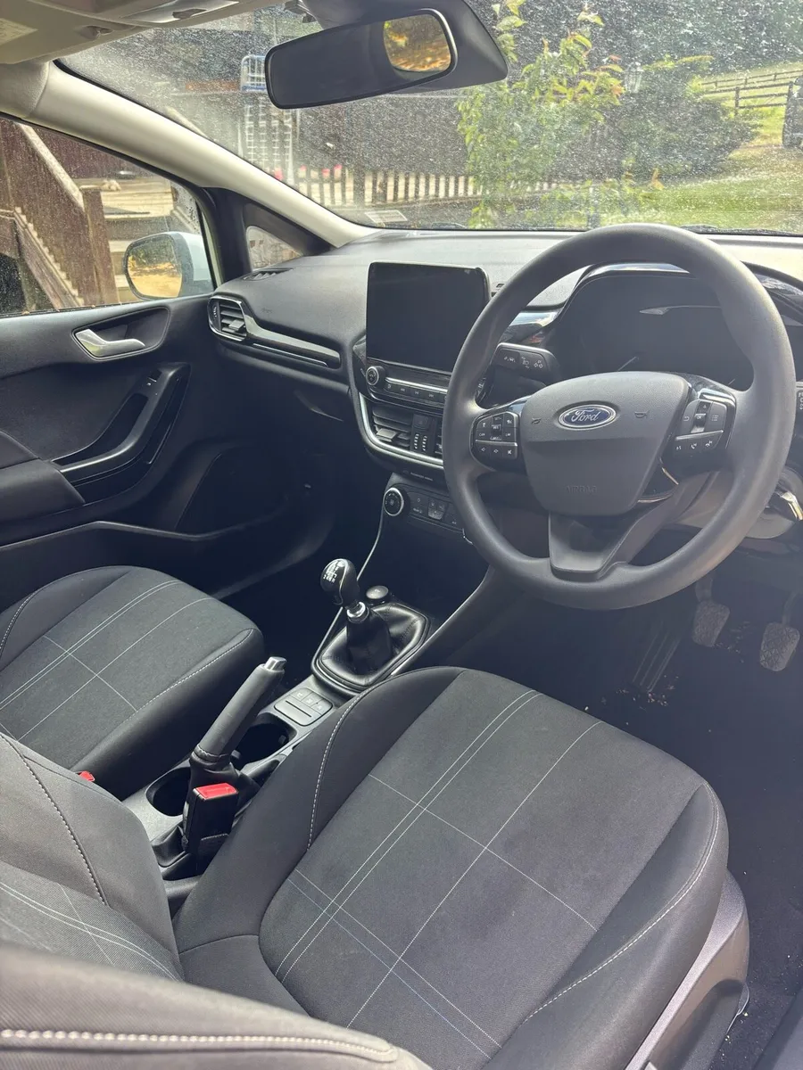 Ford Fiesta 201 Van - Image 4