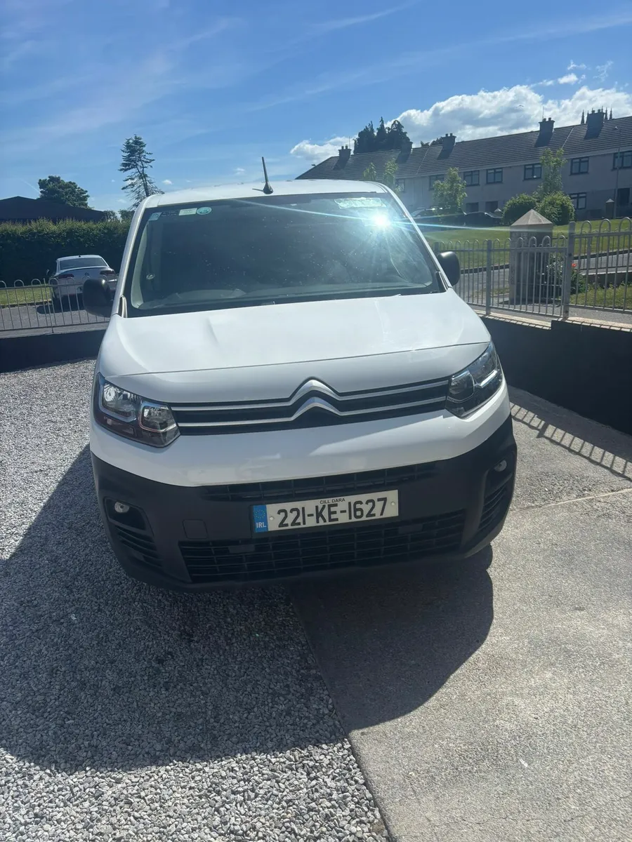 2022 Citroen Berlingo - Image 1
