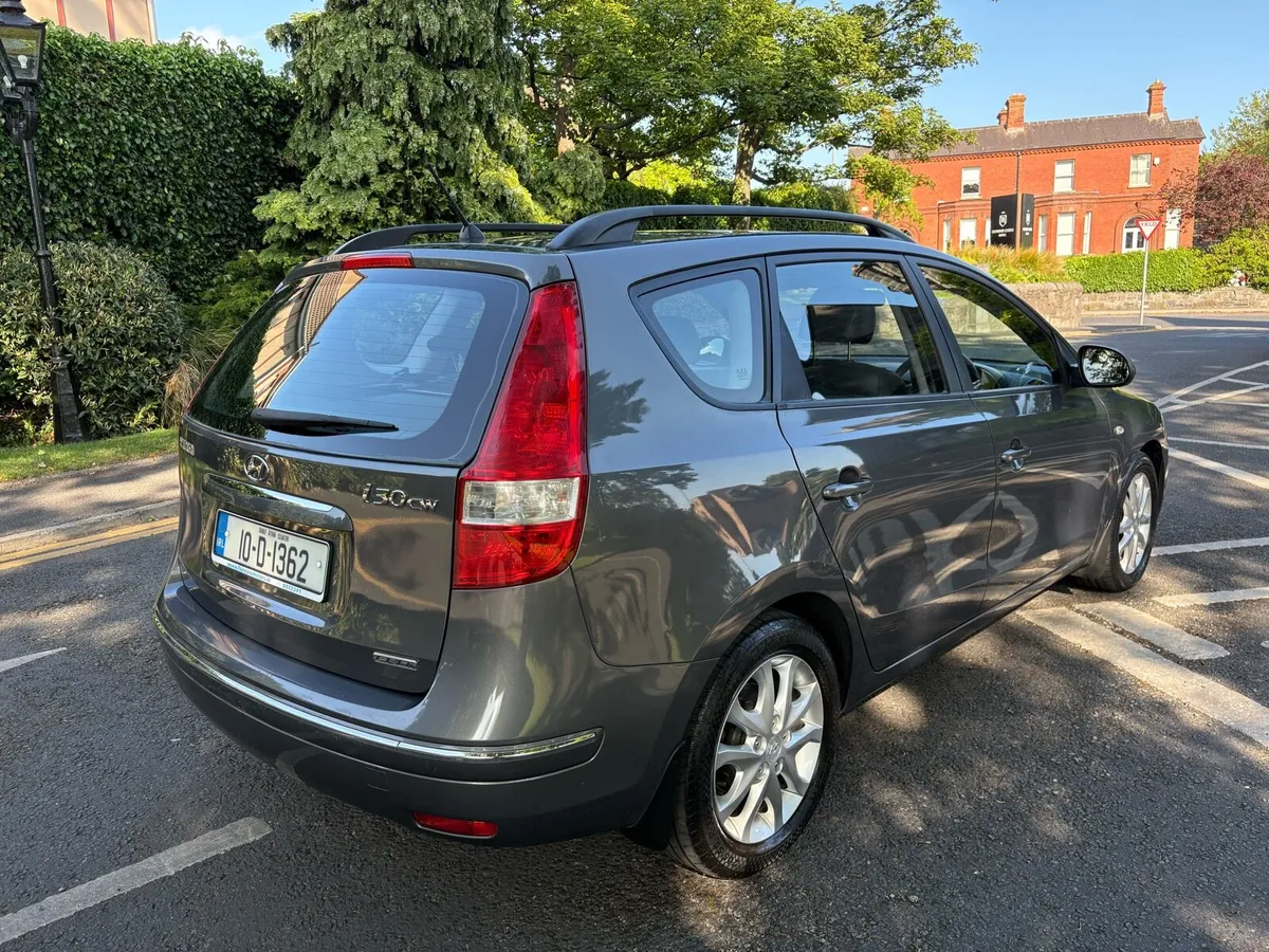 2010 Hyundai i30 1.6 Diesel Estate Low KM - Image 3