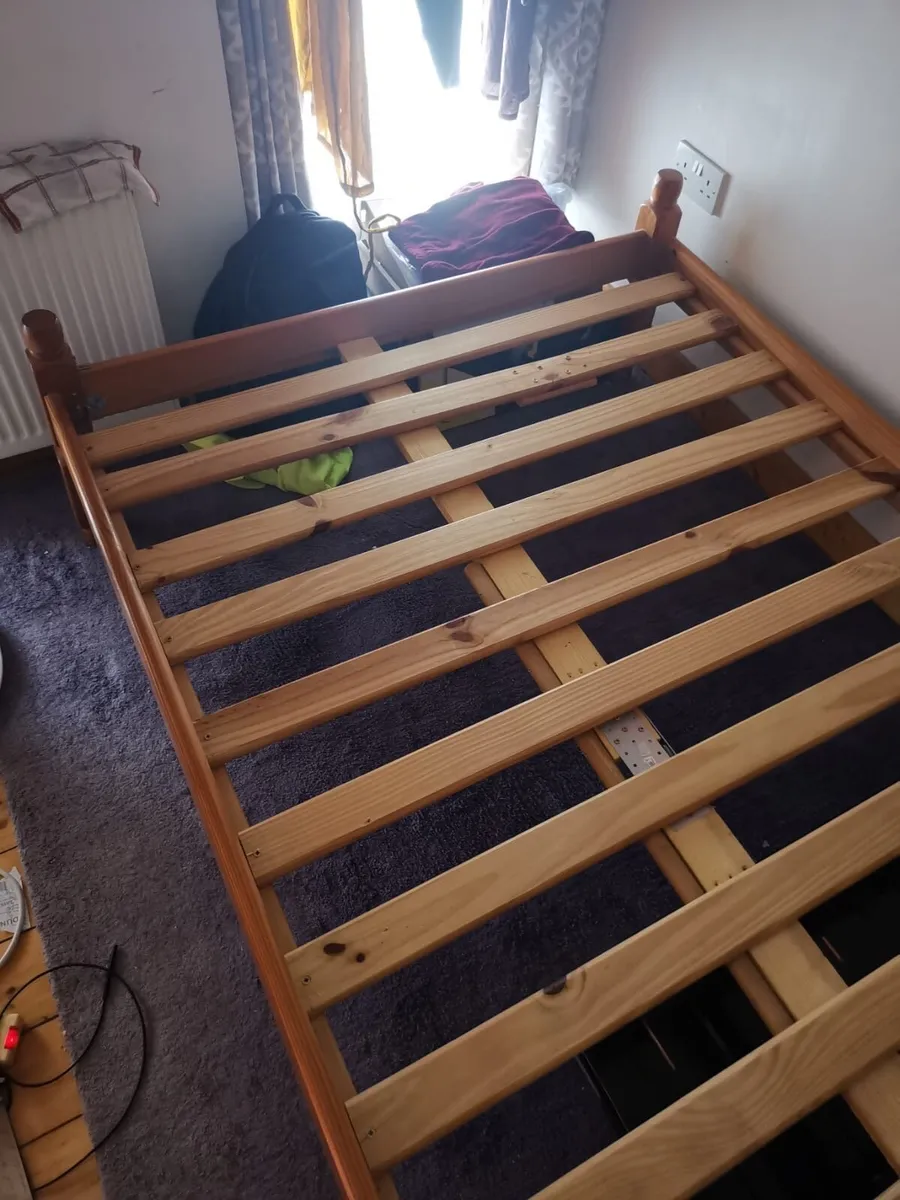 Lovely 4 Ft 6” Solid Wooden Double Bed Frame - Image 2