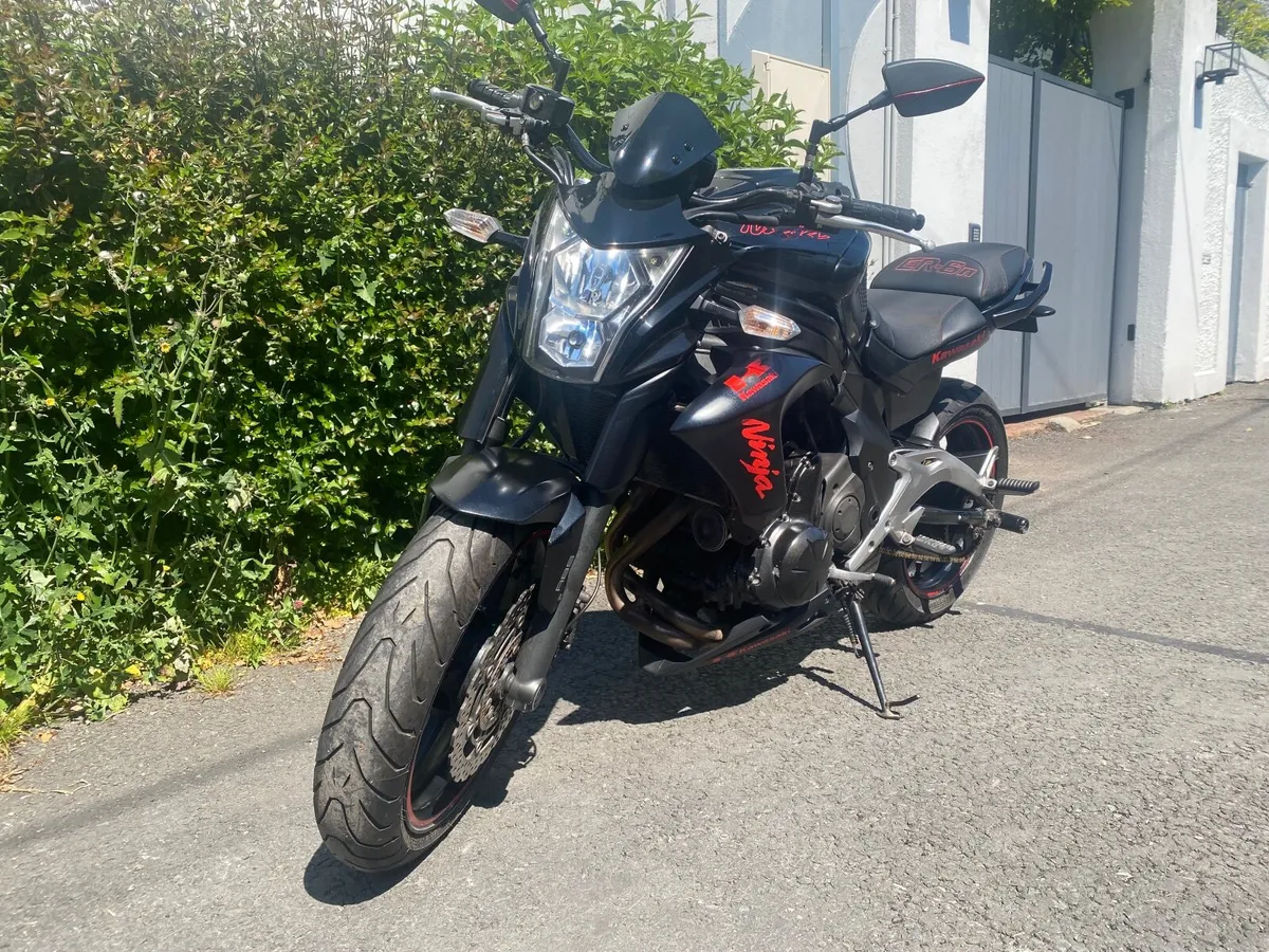 Kawasaki ER6N - Image 2