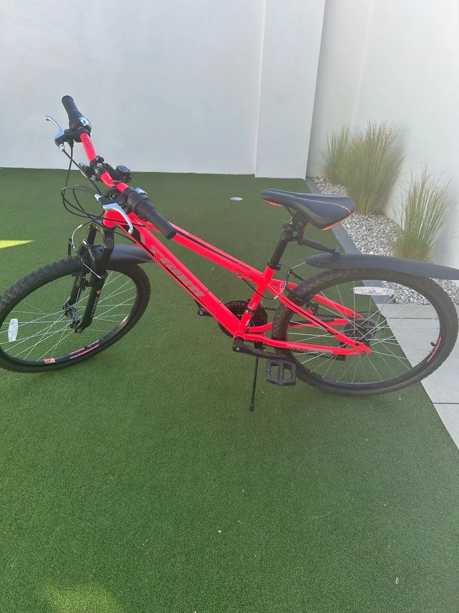 Pink children’s bike for sale - Image 1
