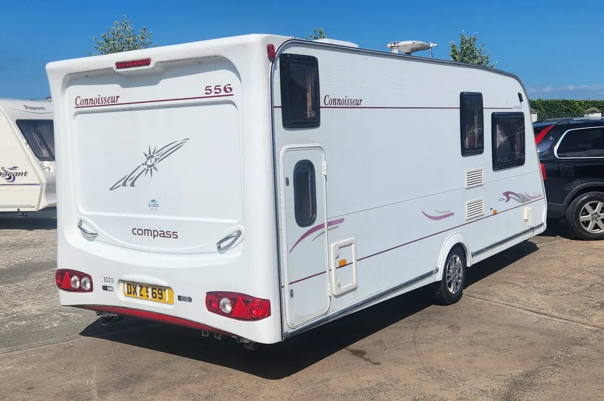 Caravan - Image 2