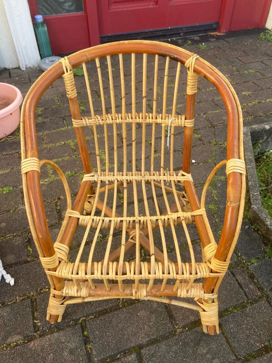 Child bamboo cane chair - Image 1