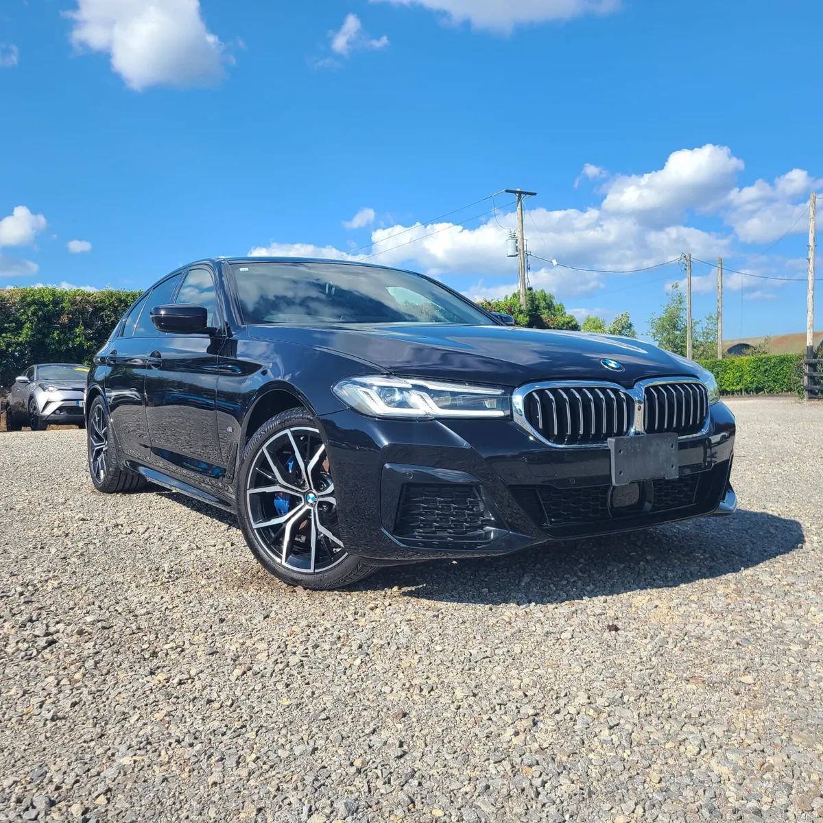 2021 BMW 530e M Sport ED Joy Plus - Image 3