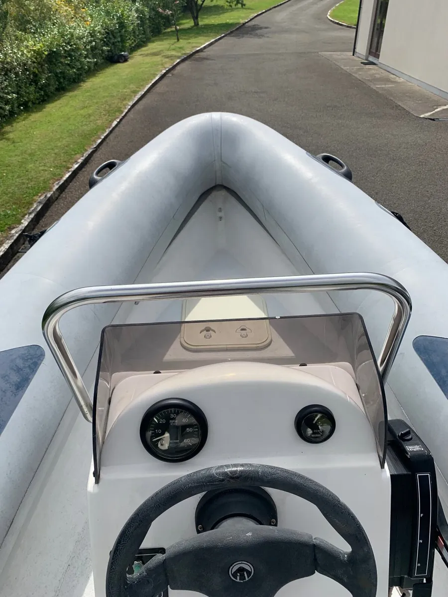 Boat - Image 3