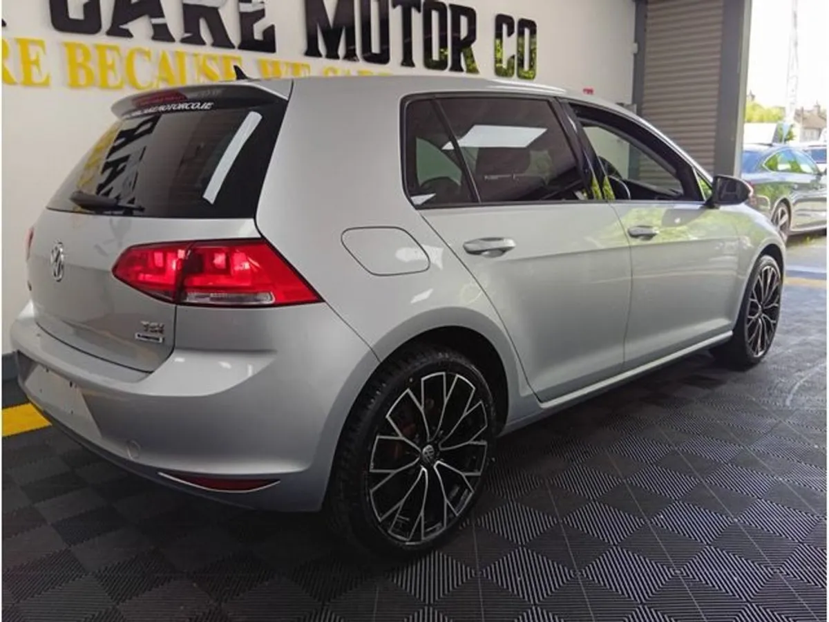 Volkswagen Golf 1.2 Automatic New - Image 4