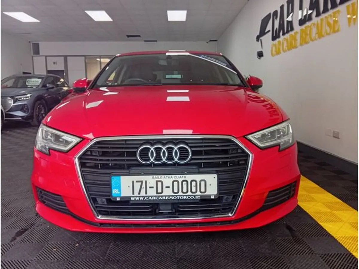 Audi A3 1.4 TSI Petrol Automatic/alloys/46klm - Image 2