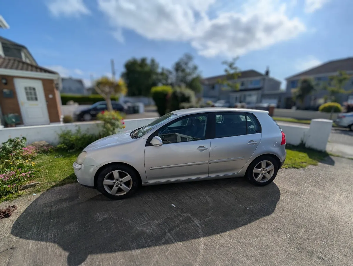 Volkswagen Golf 2007 - Image 2