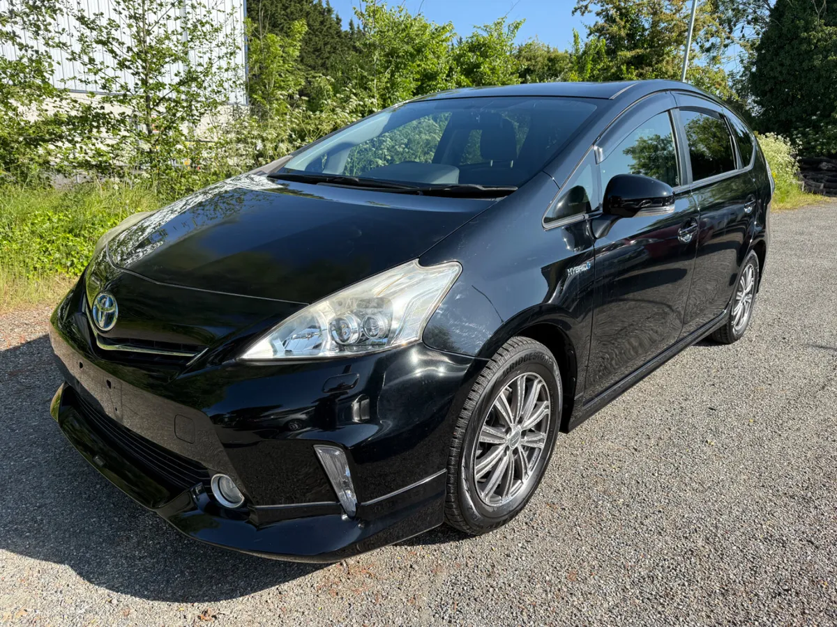 Toyota Prius 7 seats!!! - Image 2