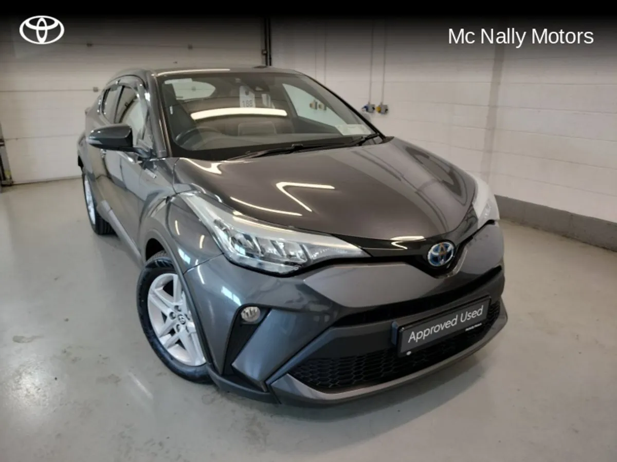 Toyota C-HR 1.8 Hybrid Luna 4DR Auto - Image 1