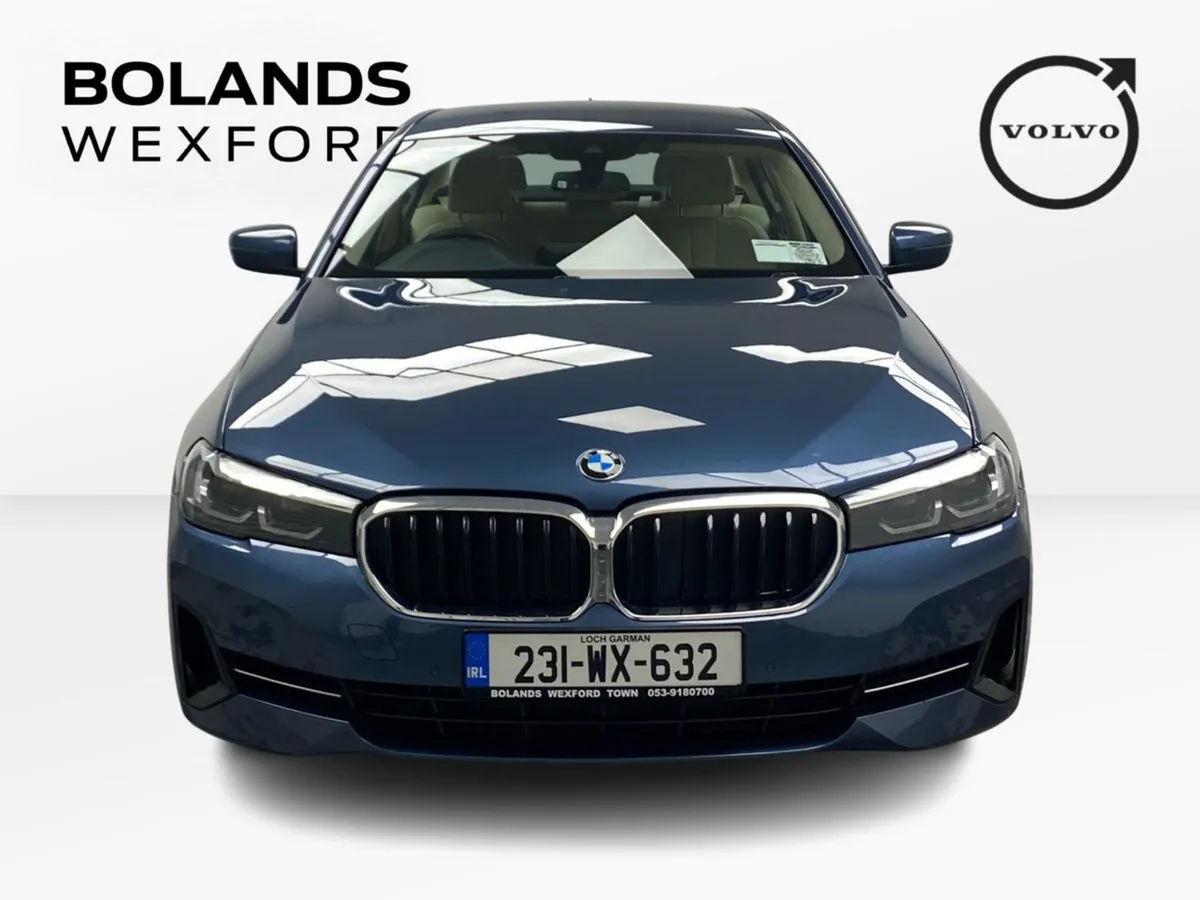 BMW 5 Series 520d SE (mht) - Image 3