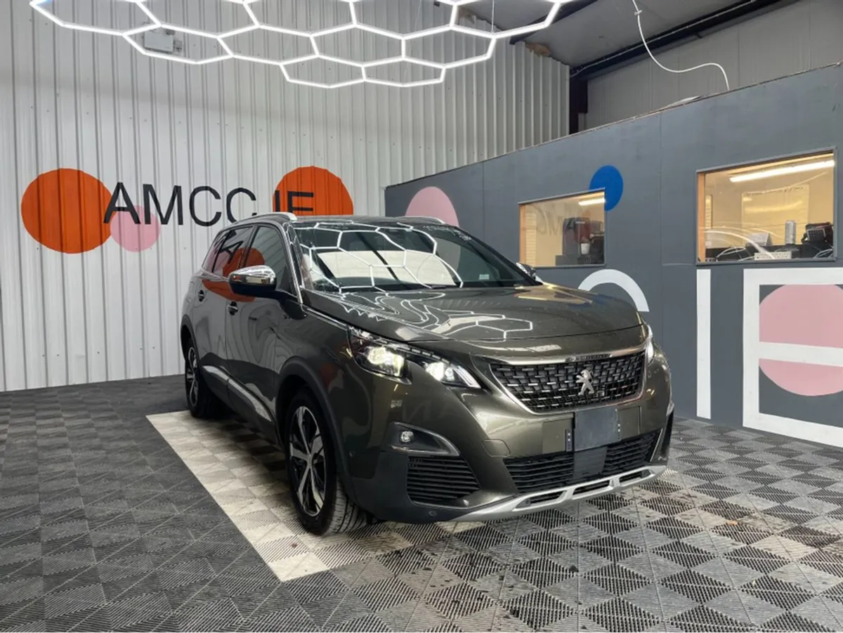 Peugeot 5008 2.0 Diesel / GT Blue HDI / 77k KMs / - Image 1