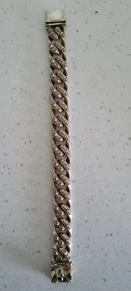Silver bracelet. - Image 1