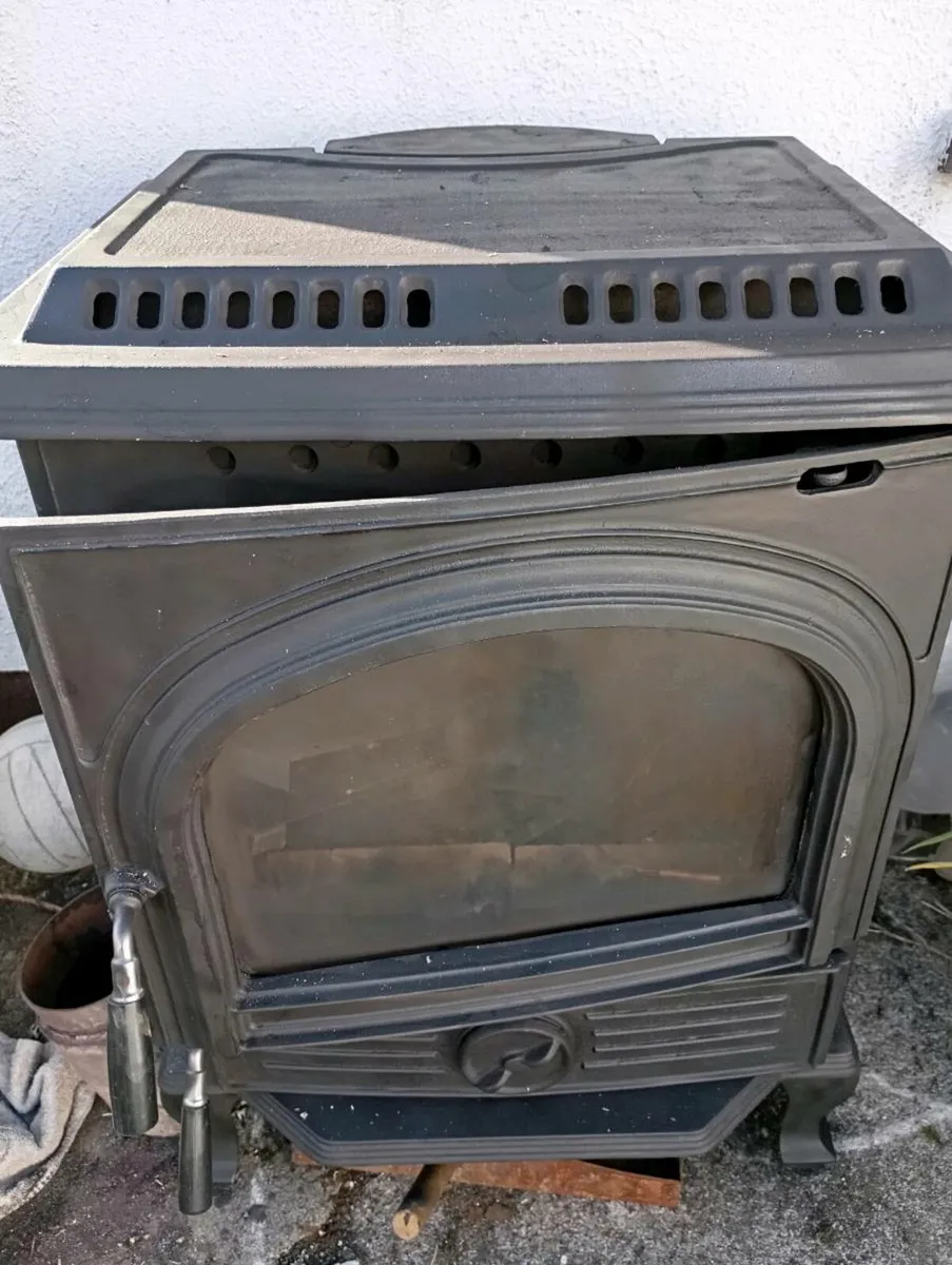 Wood charcoal stove