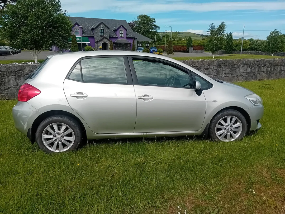 Toyota Auris 2008 137kms nctd - Image 4