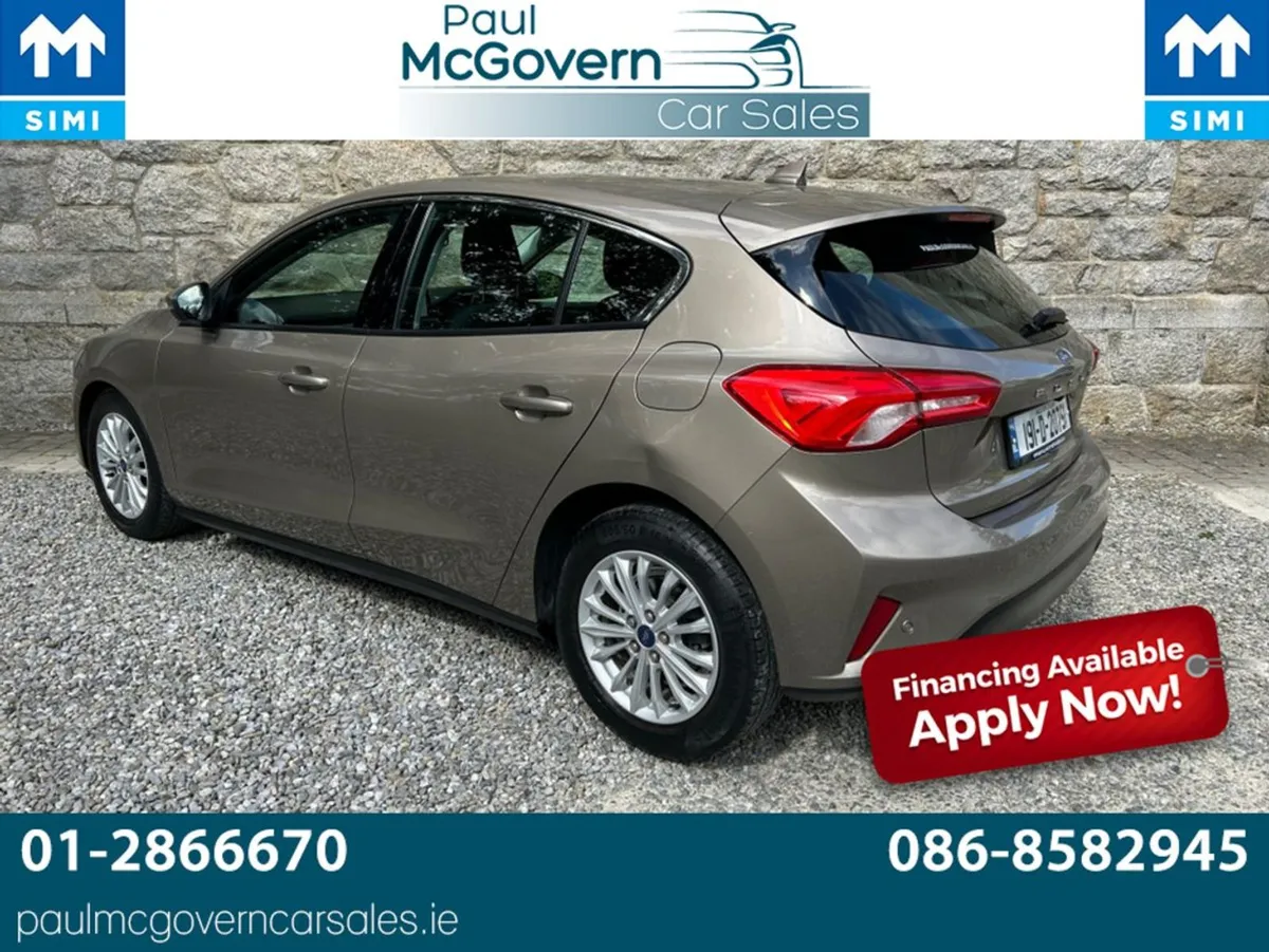 Ford Focus Titanium 1.0 Ecoboost 12 5DR 125 // 1 - Image 2