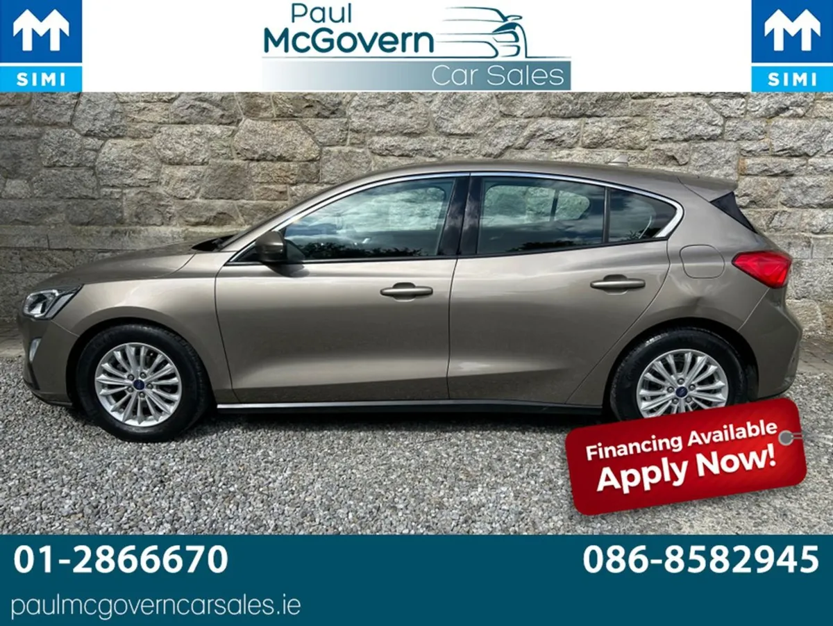 Ford Focus Titanium 1.0 Ecoboost 12 5DR 125 // 1 - Image 3