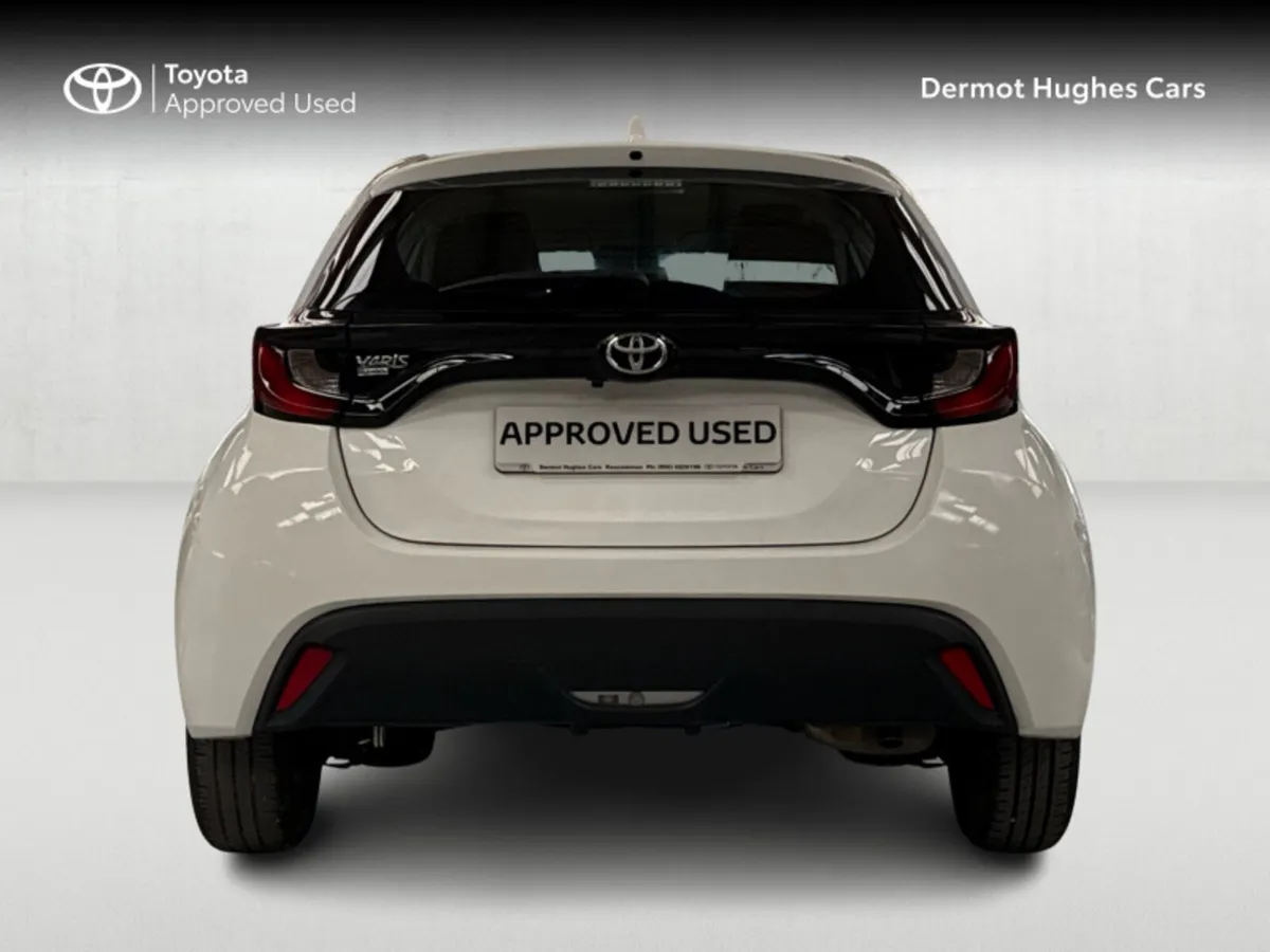 Toyota Yaris 1.0 LUNA 4DR - Image 4